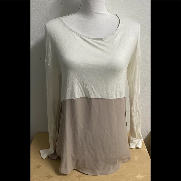 Anthropologie Meadow Rue Women's Top
Size XS - Picture 1 of 10